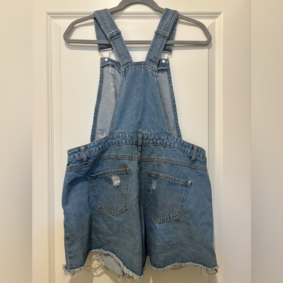 Fashion overalls - Picture 4 of 6